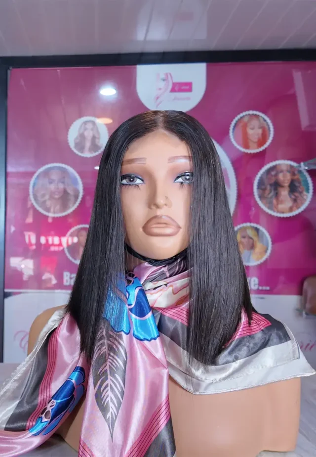 Vintage Hair longueur 10, closure 2x6 noire effet naturel